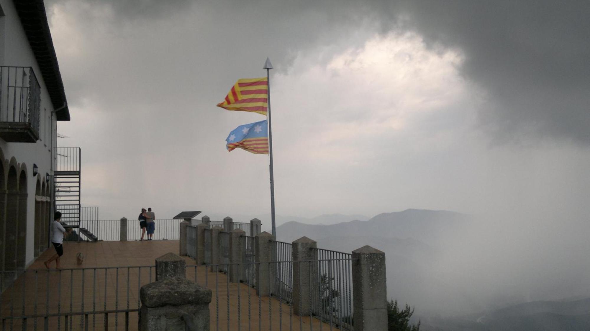 Santuari De La Salut De Sant Feliu De Pallerols Luaran gambar